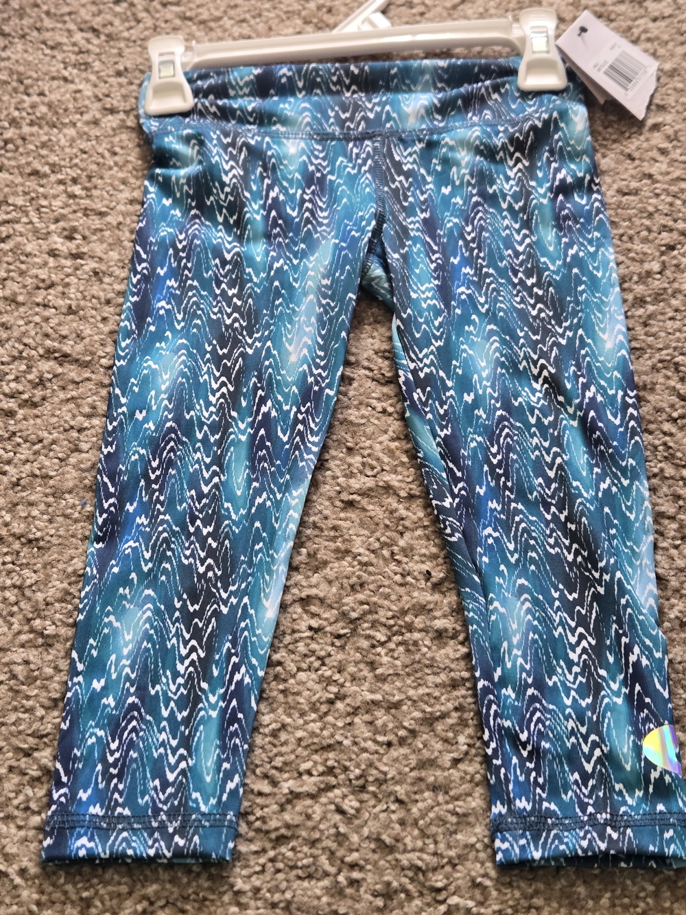 Nike Girls Blue Wave Capri Leggings